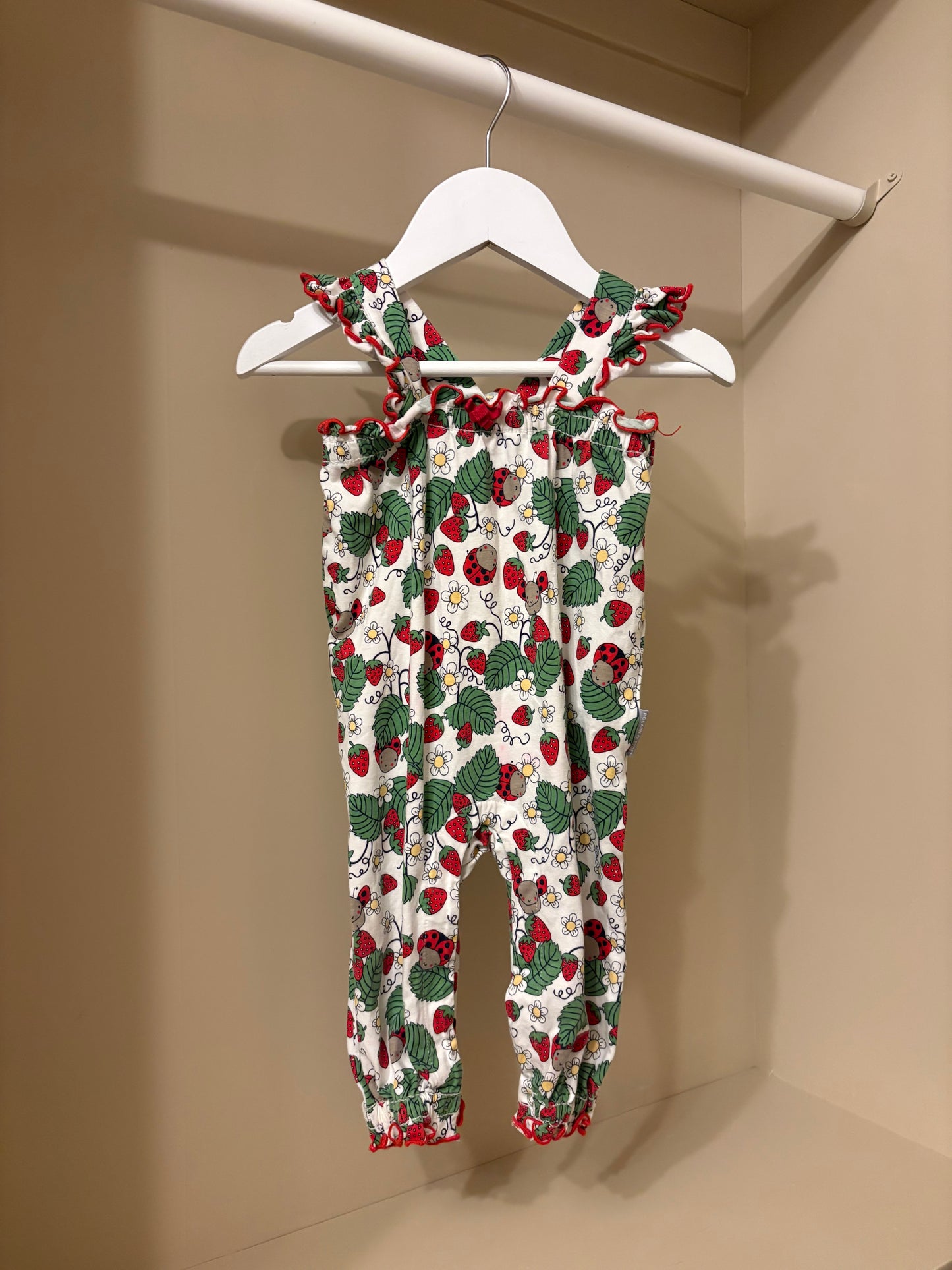 Jumpsuit jordgubbar 🍓 stl 62 (2-4 mån) - Polarn O. Pyret