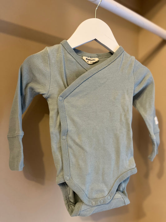 Body omlott stl 68 (4-6 mån) - Kappahl