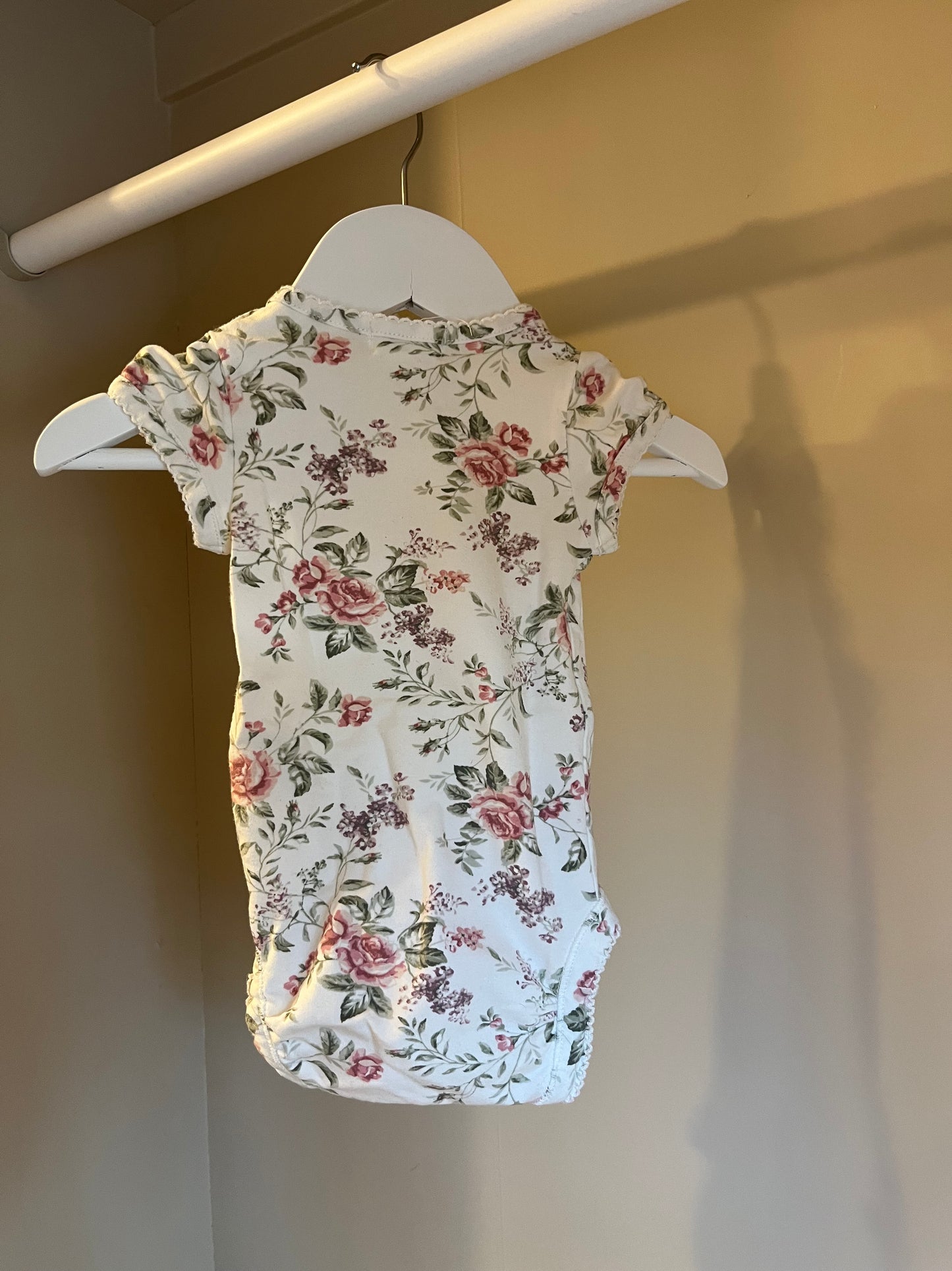 Body stl 56 (1-2 mån) - Newbie